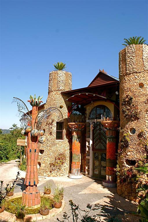 Ammazulu African Palace Kloof Esterno foto