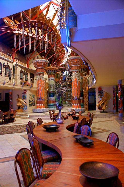 Ammazulu African Palace Kloof Esterno foto
