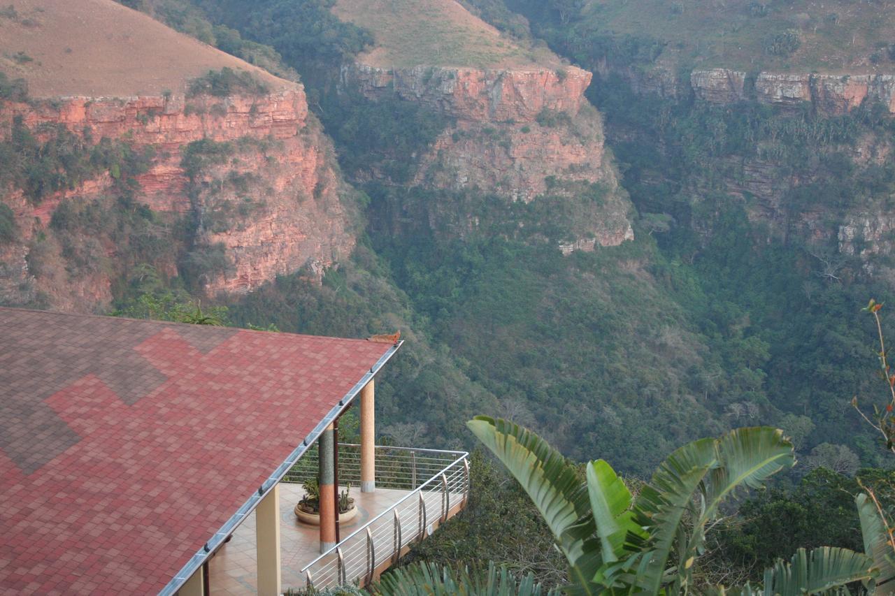 Ammazulu African Palace Kloof Esterno foto